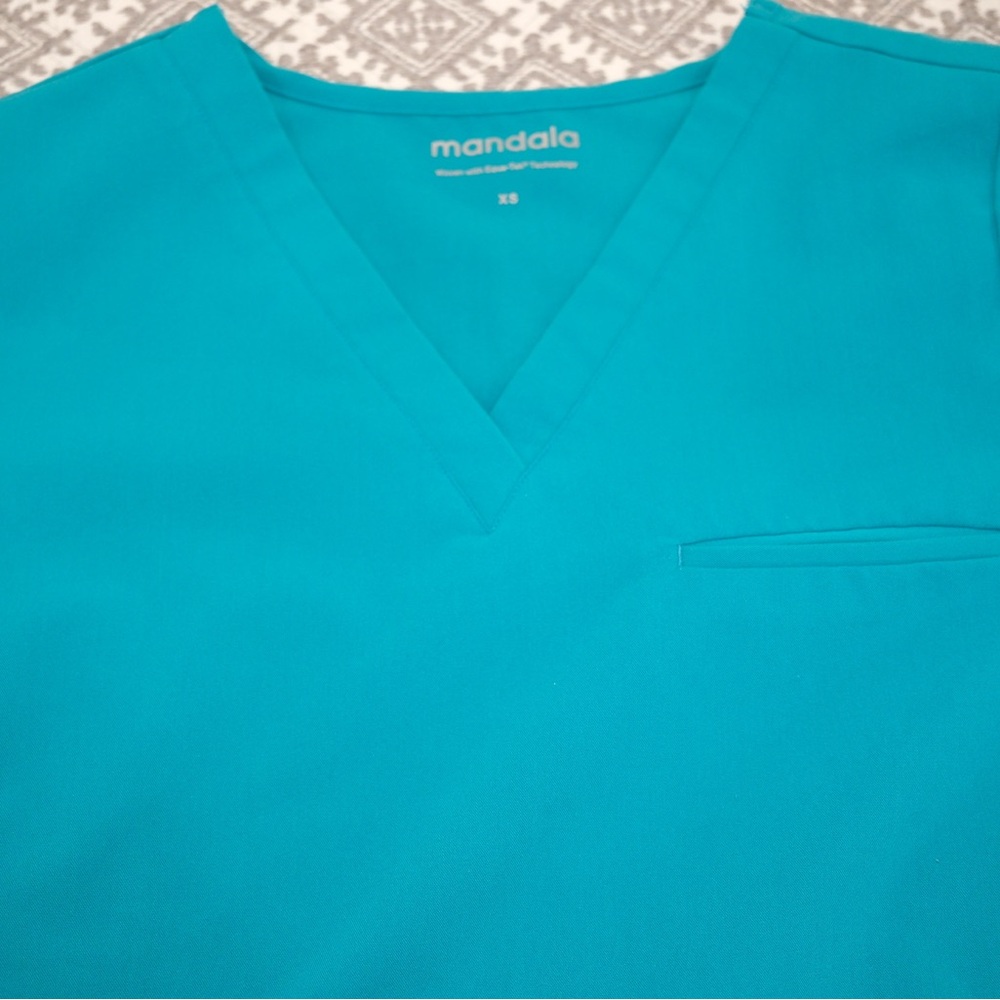 Mandala Women's Teal Scrub set
